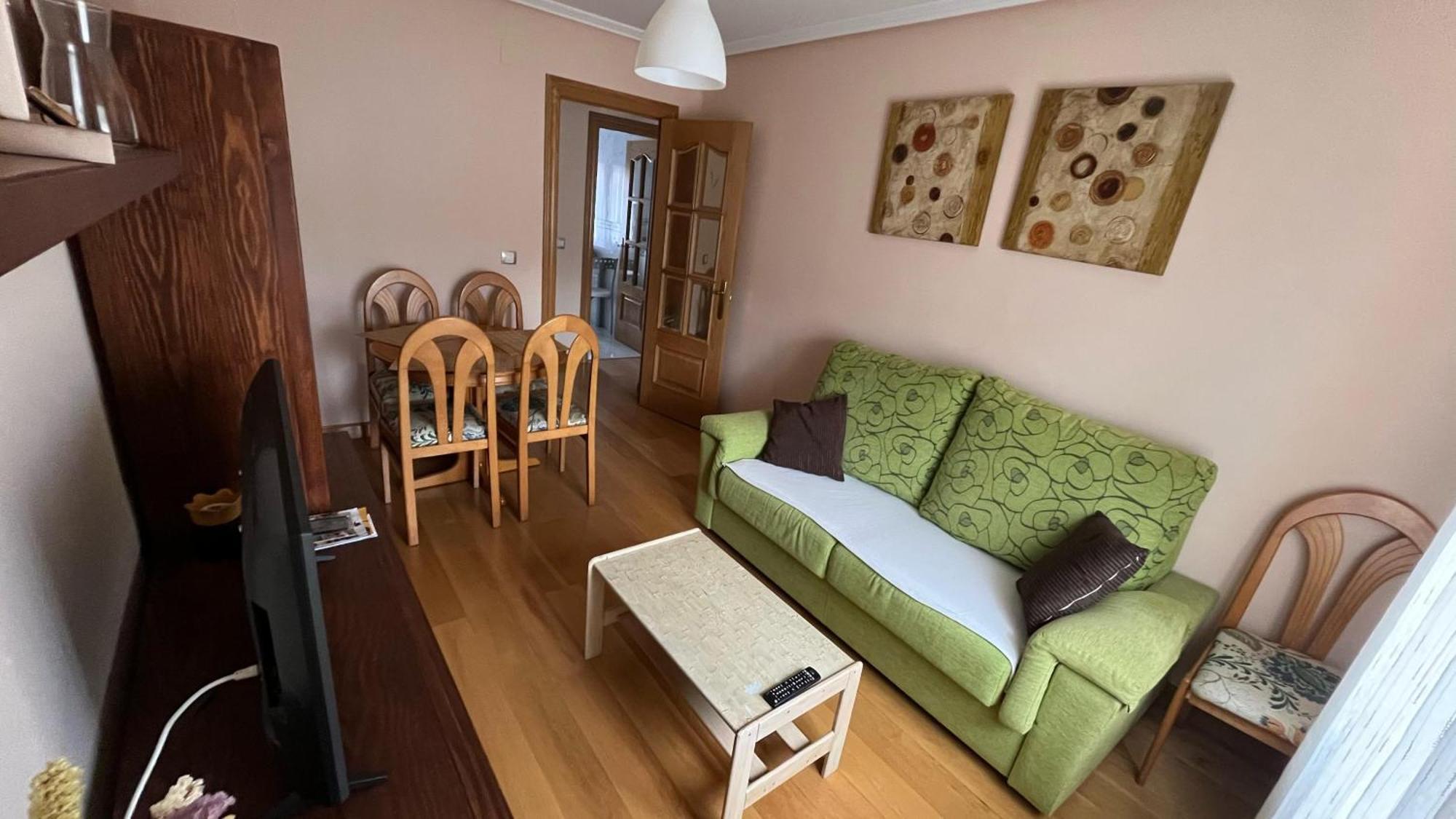 Vivienda Al Pie Del Castillo Burgo 外观 照片
